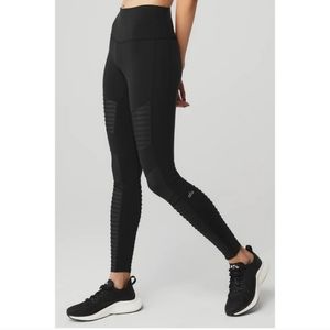 ALO Yoga moto leggings size S